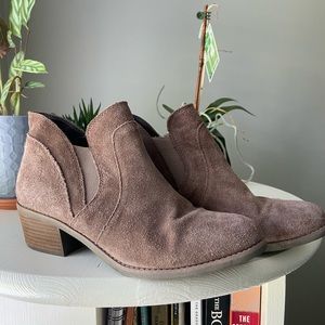 Ankle boots!